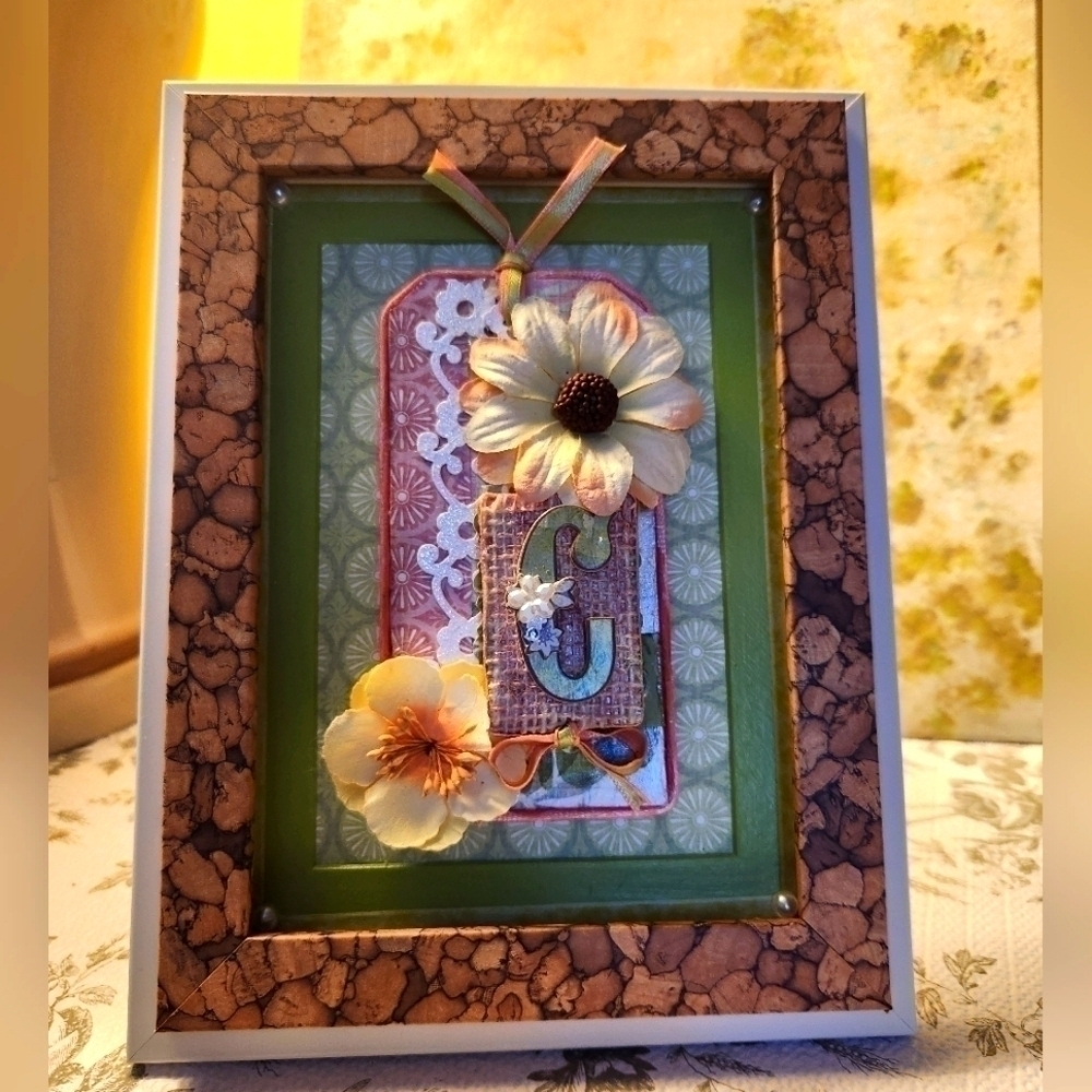Handcrafted 3D Initials (Letter "C")Framed Design... Wall hang or stand display. - Picture 3 of 6